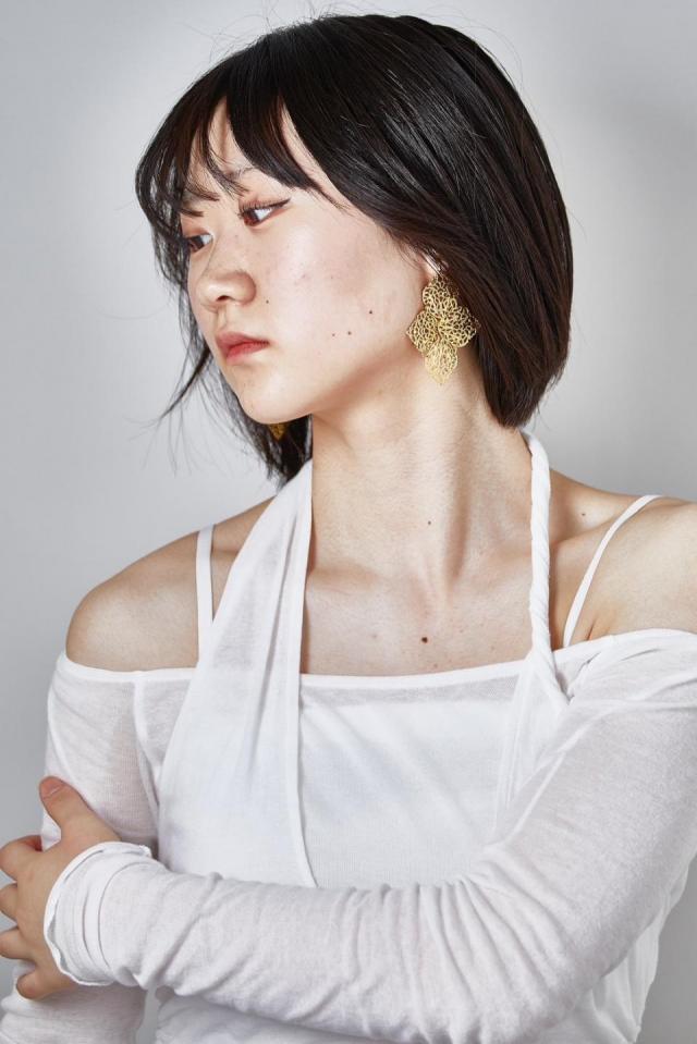 シオン